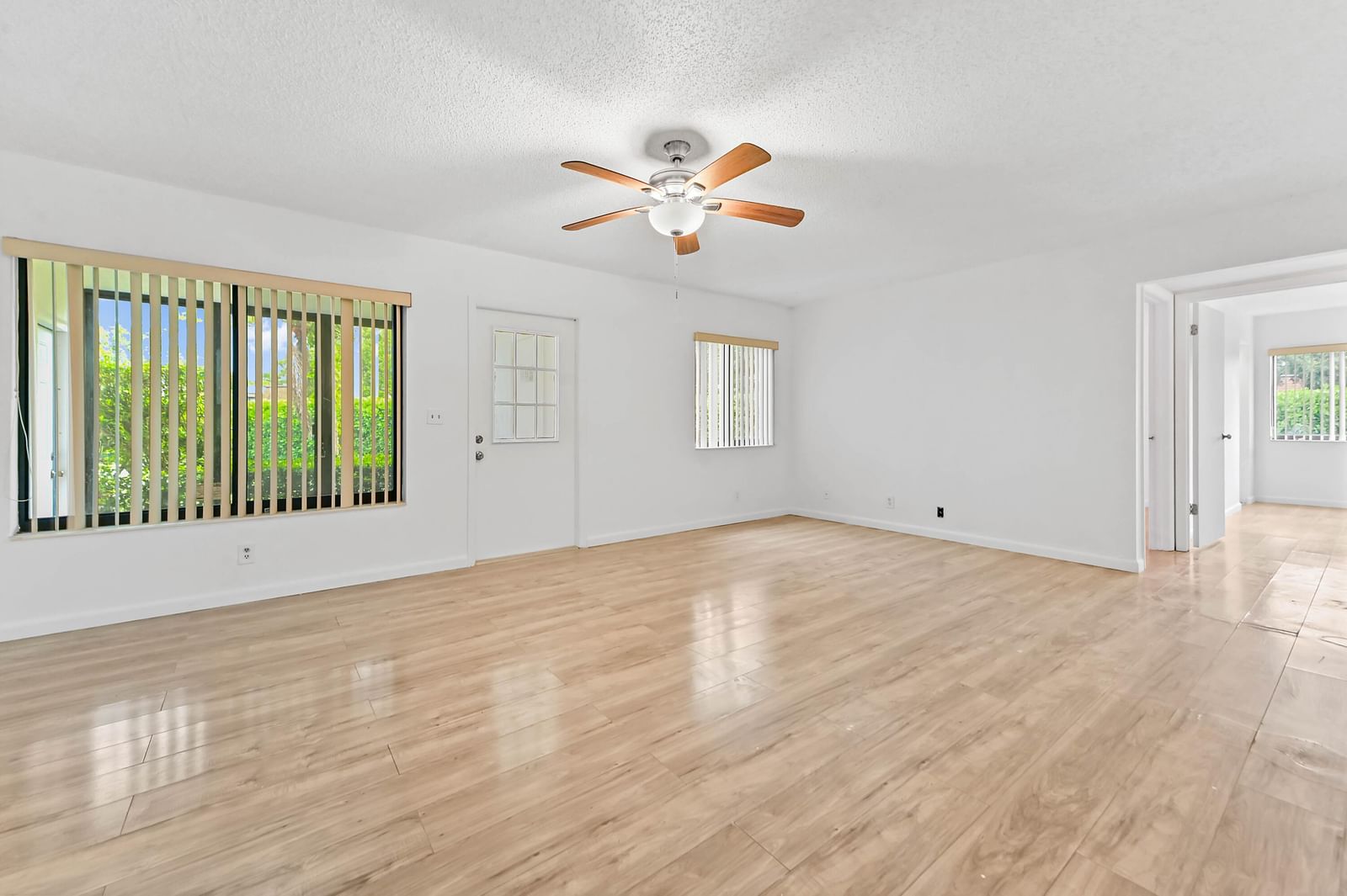 319 Knotty Pine Circle #C-1, Greenacres, FL 33463 photo 5