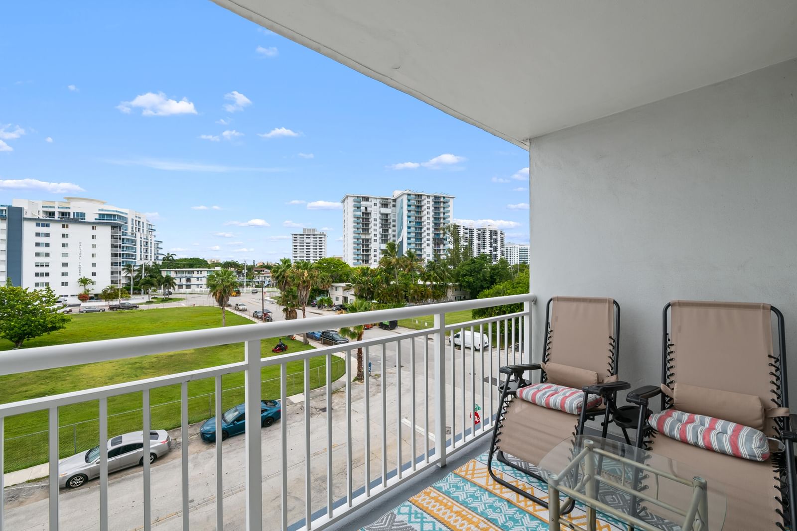 720 Orton Avenue #402, Fort Lauderdale, FL 33304 photo 2