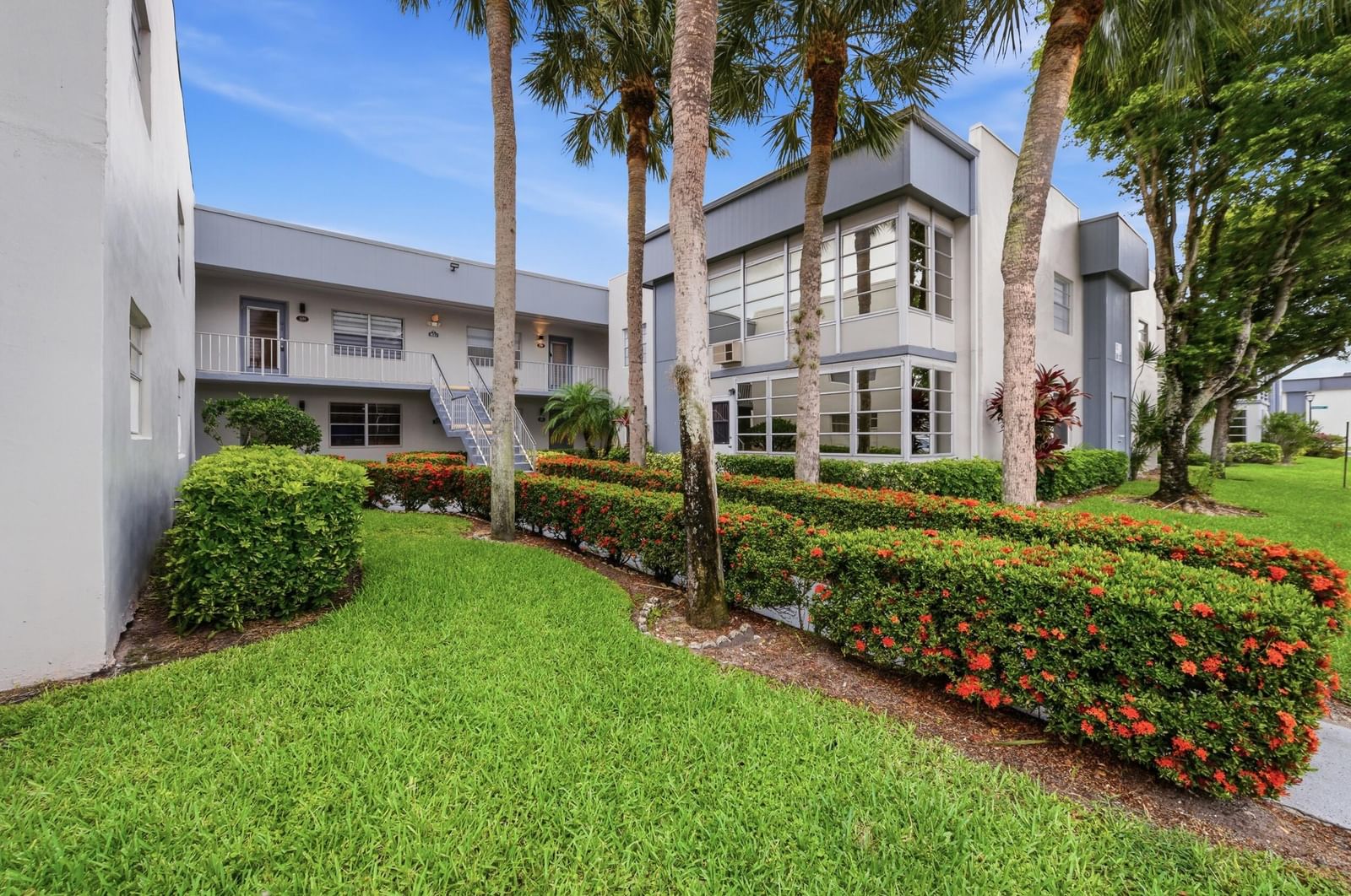 330 Piedmont #330, Delray Beach, FL 33484 photo 2