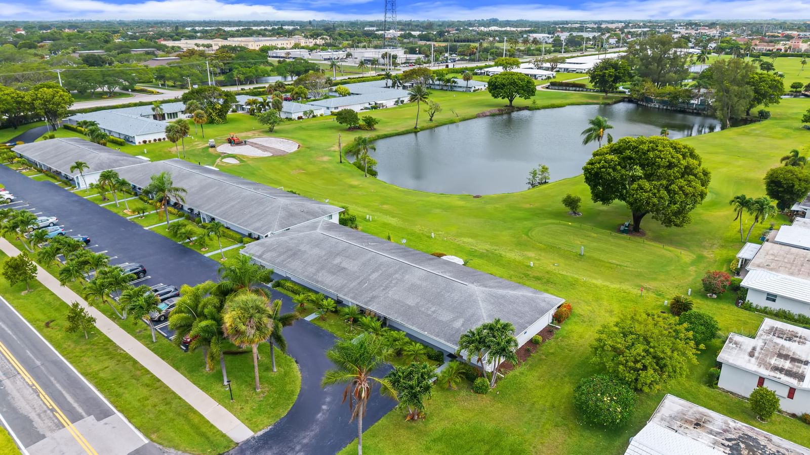 2017 SW Golf Lane #113, Boynton Beach, FL 33426 photo 2