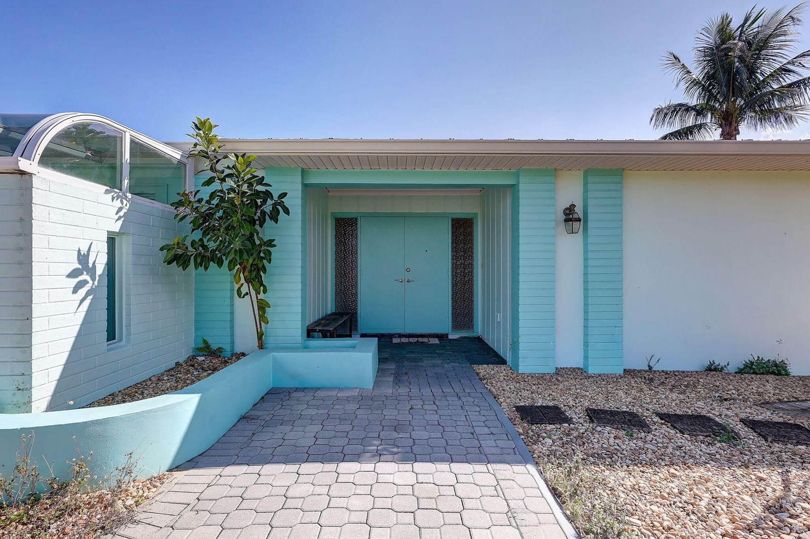 683 SE Harborview Drive, Port St Lucie, FL 34983 photo 3