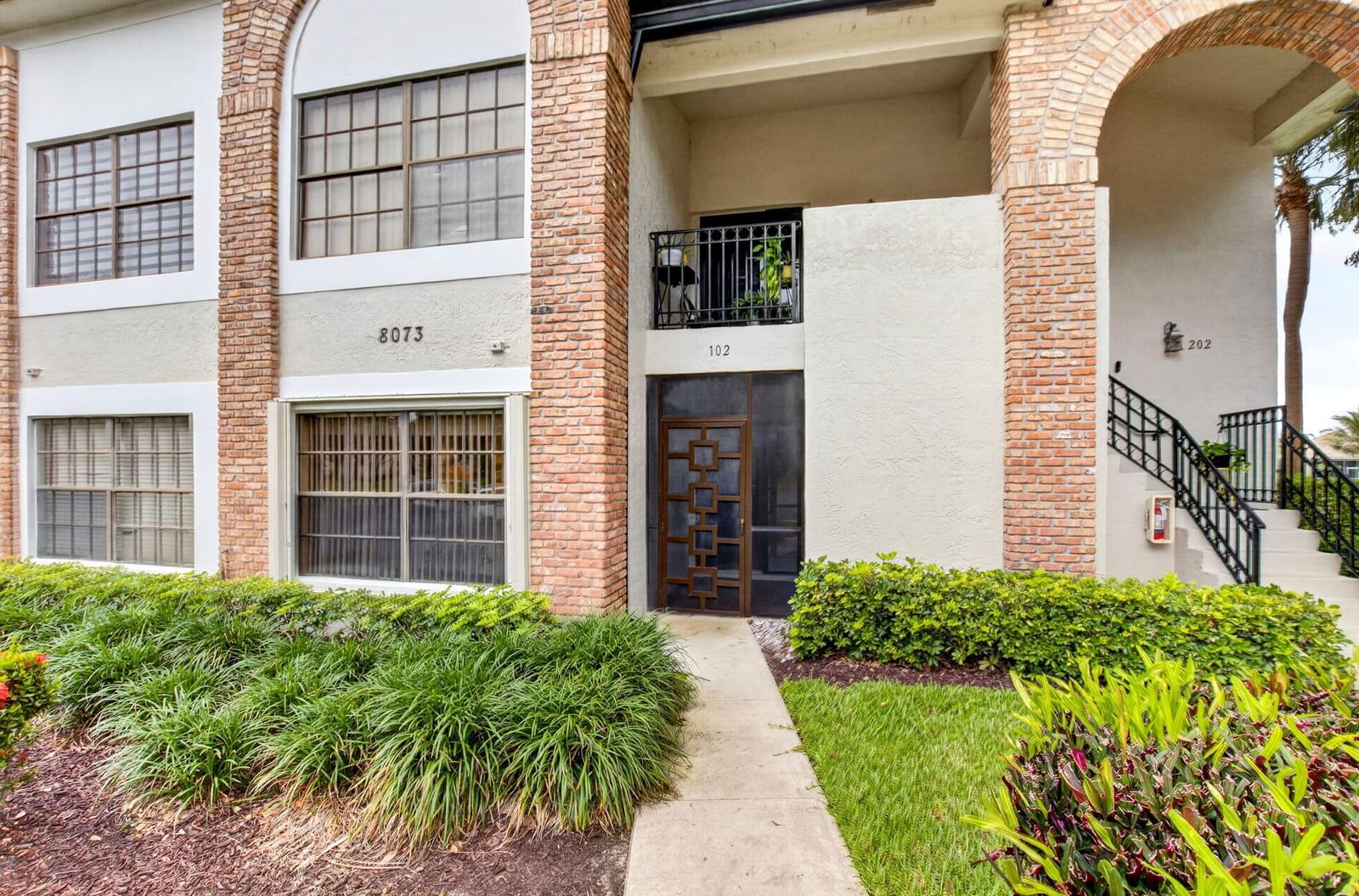 8073 Aberdeen Drive #102, Boynton Beach, FL 33472 photo 2