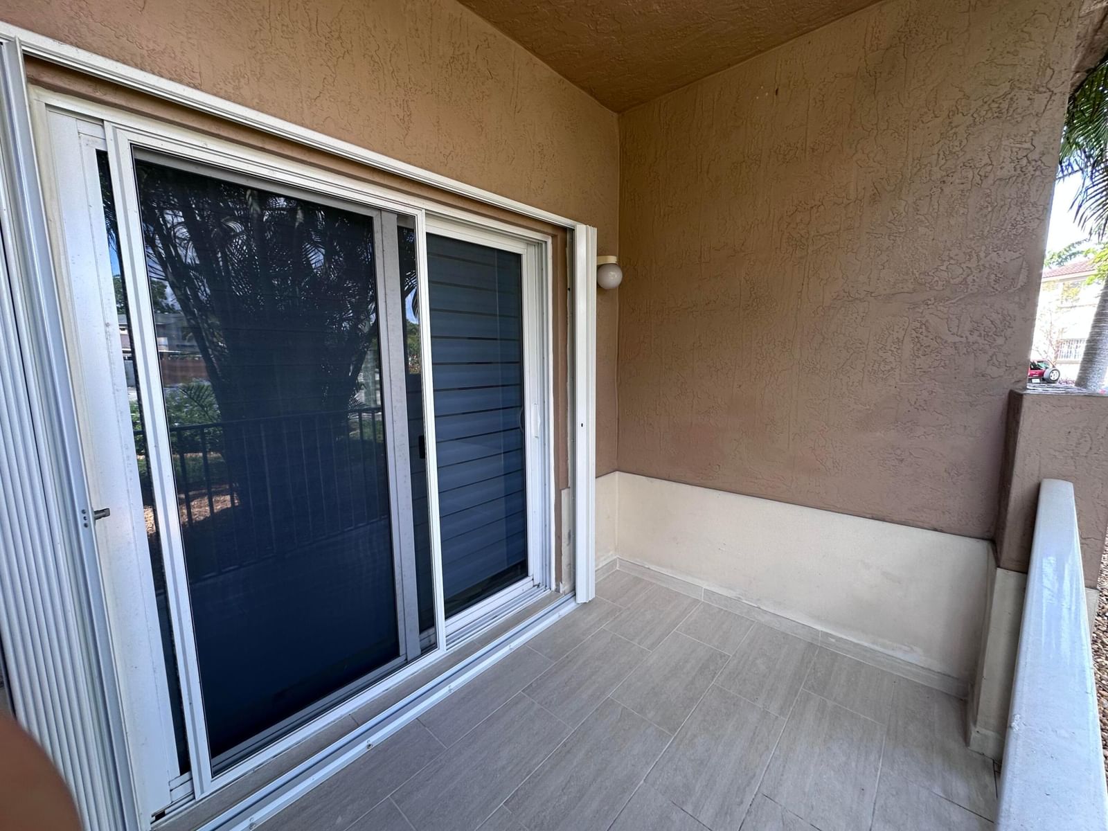 300 E 4th Street #103, Hialeah, FL 33010 photo 2