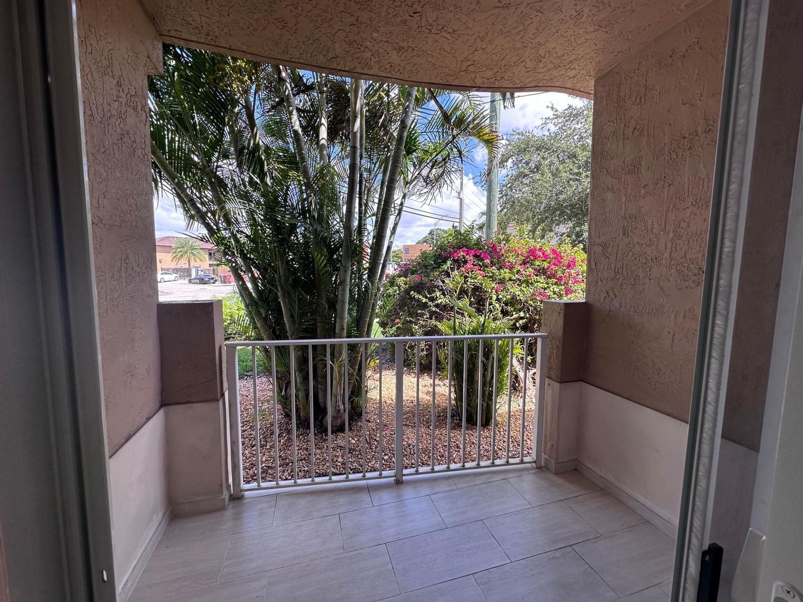 300 E 4th Street #103, Hialeah, FL 33010 photo 3
