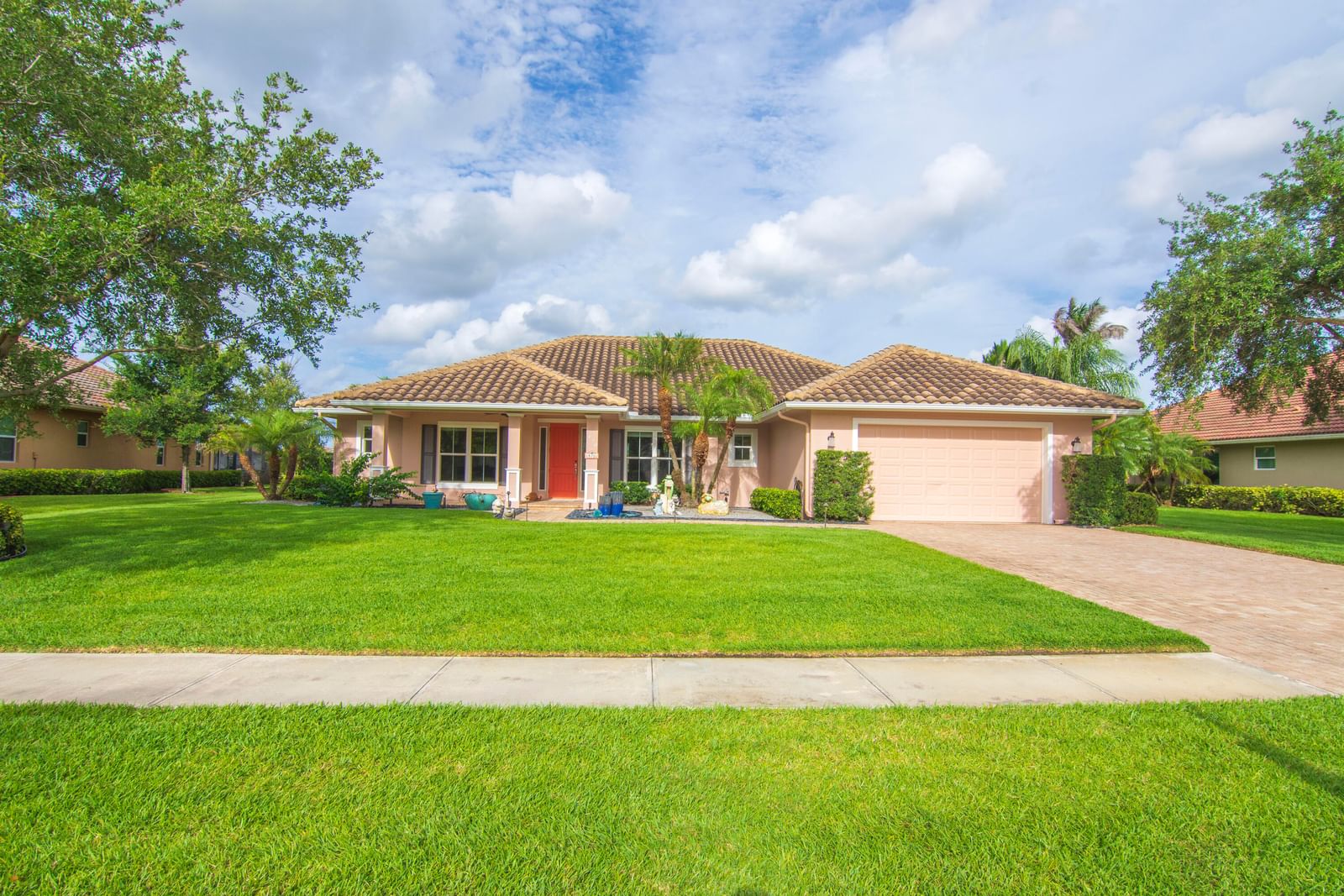 470 Pittman Avenue, Vero Beach, FL 32968 photo 2