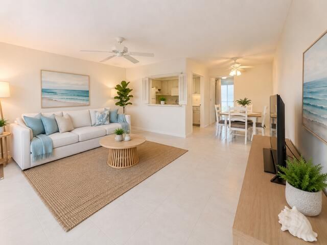 116 Windsor F, West Palm Beach, FL 33417 photo 5