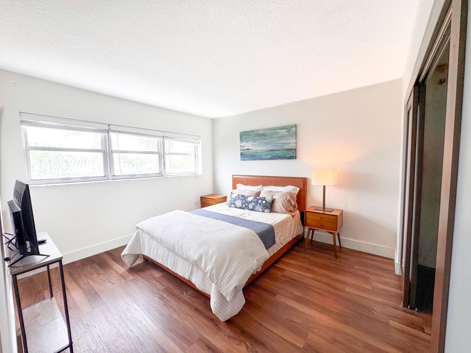 1881 Washington Avenue #4a, Miami Beach, FL 33139 photo 5