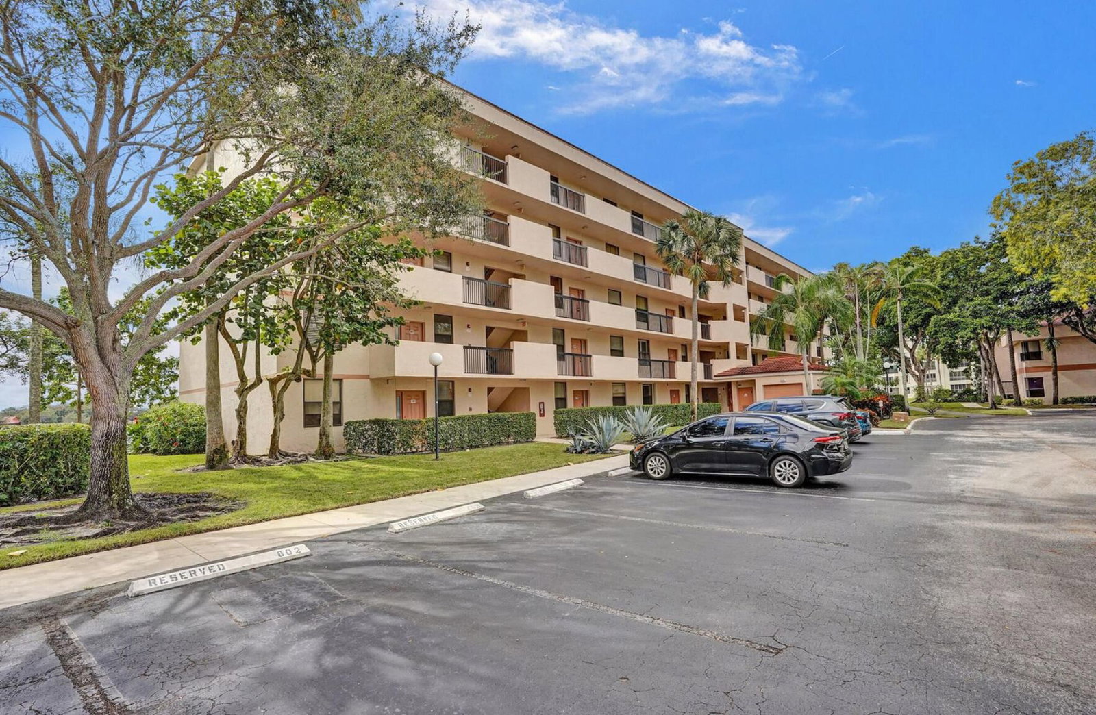 2768 Carambola Circle S #301, Coconut Creek, FL 33066 photo 2