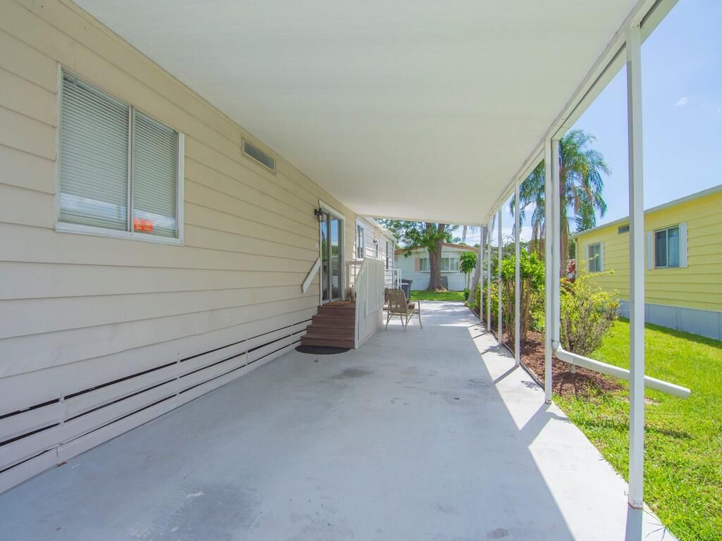 78 W Caribbean, Port St Lucie, FL 34952 photo 3