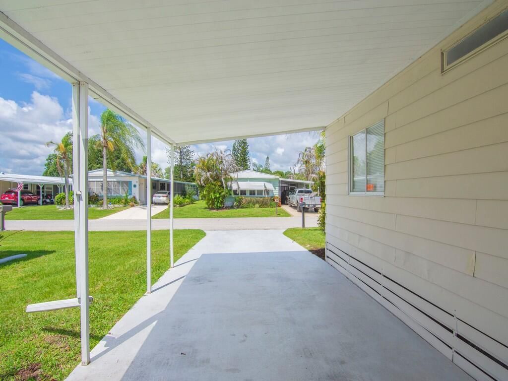 78 W Caribbean, Port St Lucie, FL 34952 photo 5