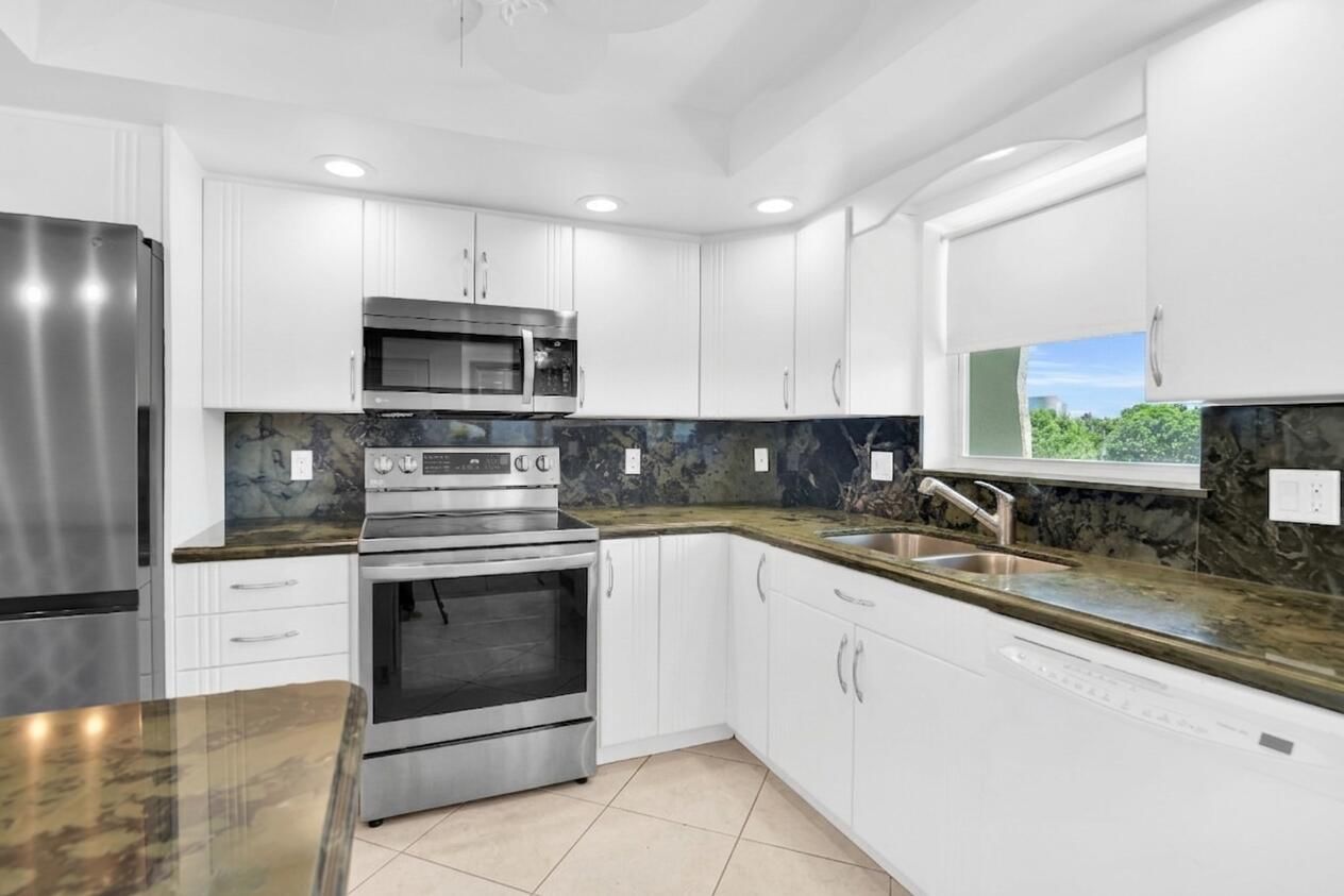 1850 S Ocean Boulevard #304, Pompano Beach, FL 33062 photo 4