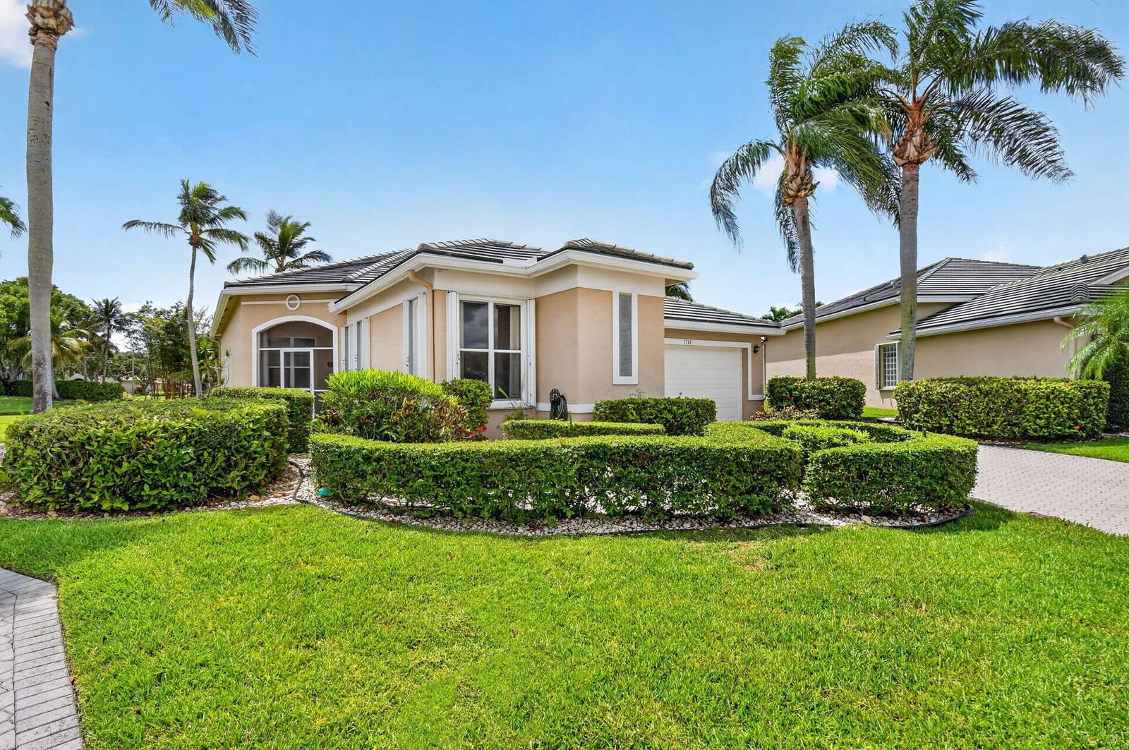 7760 Carrington Court, Boynton Beach, FL 33472 photo 4