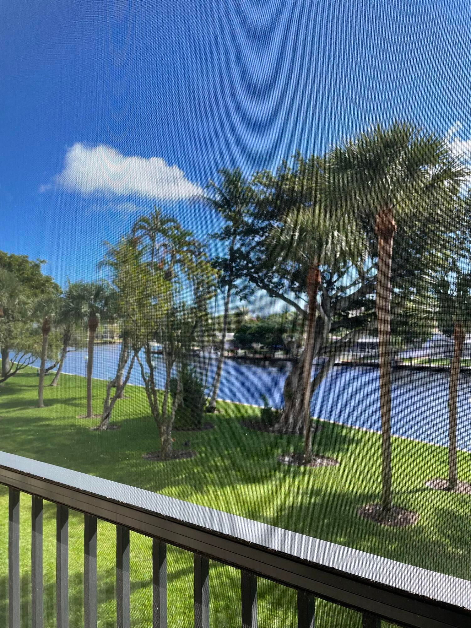 14 Royal Palm Way #204, Boca Raton, FL 33432 photo 2