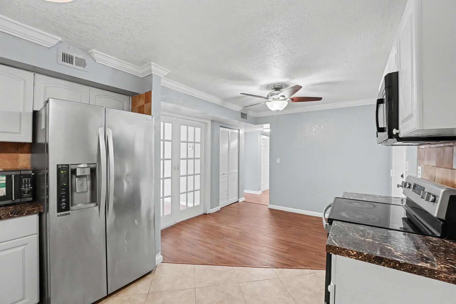 4848 NW 24th CT #105, Lauderdale Lakes, FL 33313 photo 4