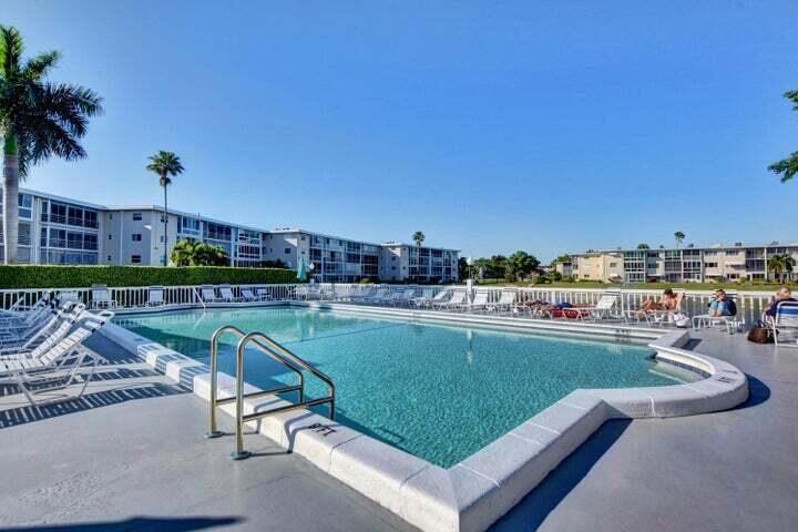 2855 S Garden Dr Drive S #203, Palm Springs, FL 33461 photo 5