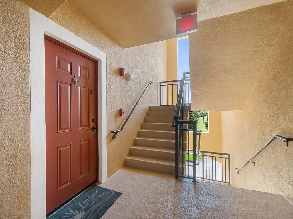 4190 Gator Greens Way #32, Fort Pierce, FL 34982 photo 4