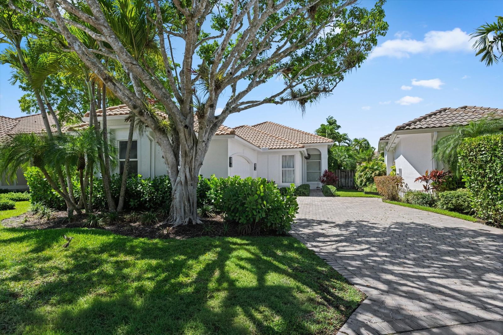 12171 Glen Bay Drive, Wellington, FL 33414 photo 2