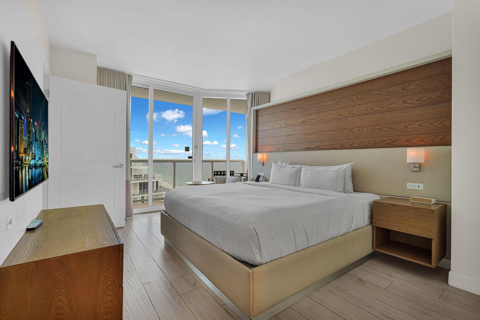 505 N Fort Lauderdale Beach Boulevard #2214, Fort Lauderdale, FL 33304 photo 3