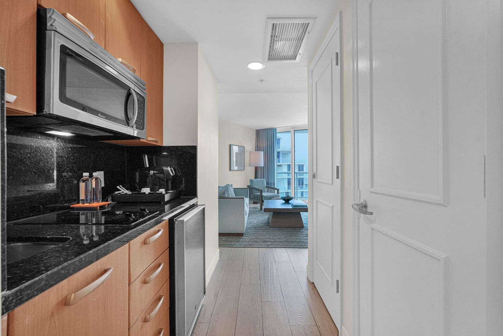 505 N Fort Lauderdale Beach Boulevard #2214, Fort Lauderdale, FL 33304 photo 4