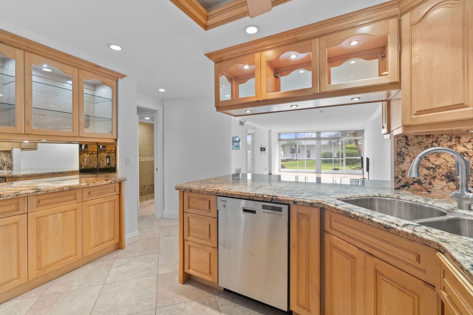 2731 NE 14th St Causeway #115, Pompano Beach, FL 33062 photo 4