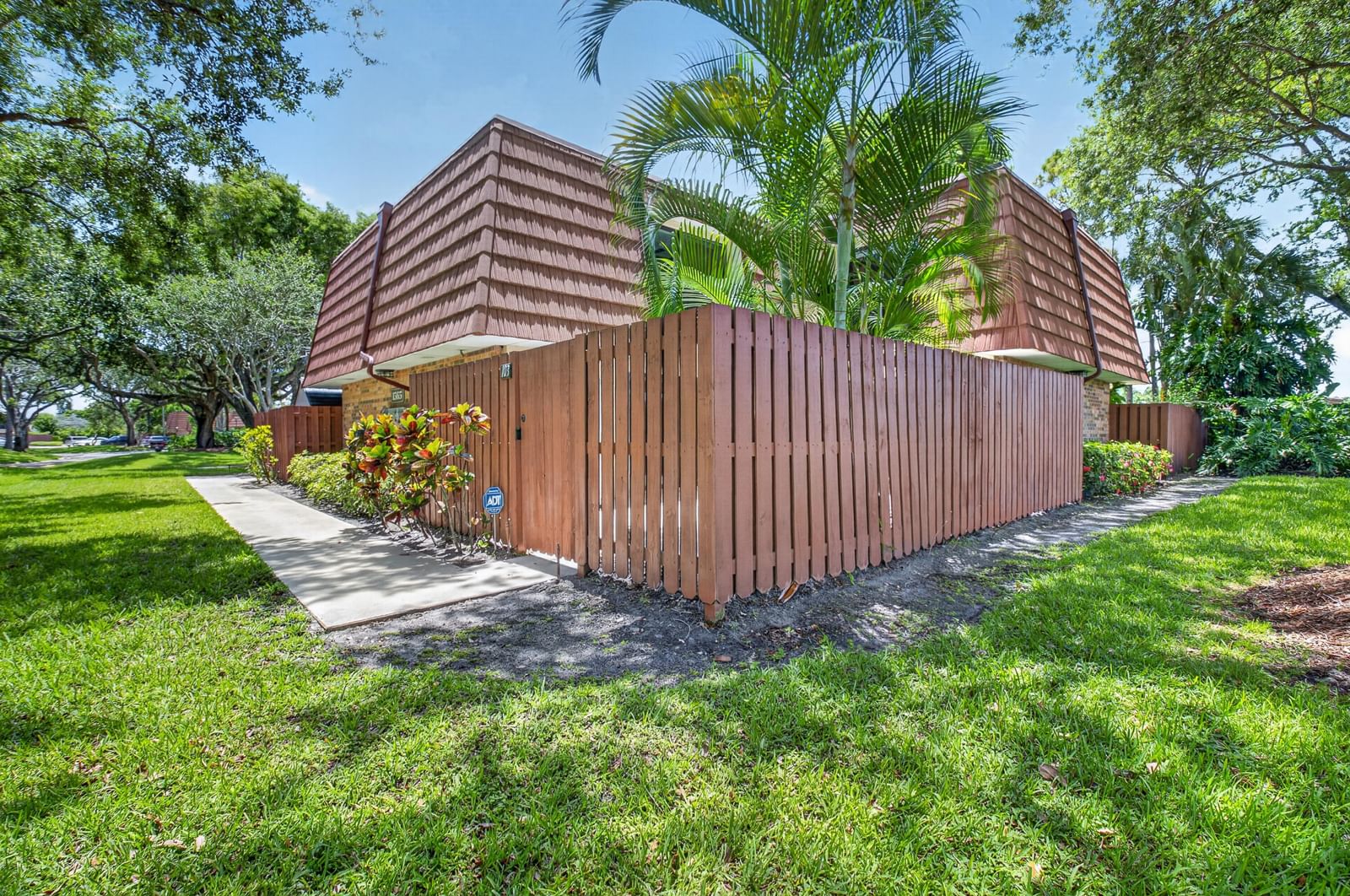 1565 Augusta Circle #103, Delray Beach, FL 33445 photo 2