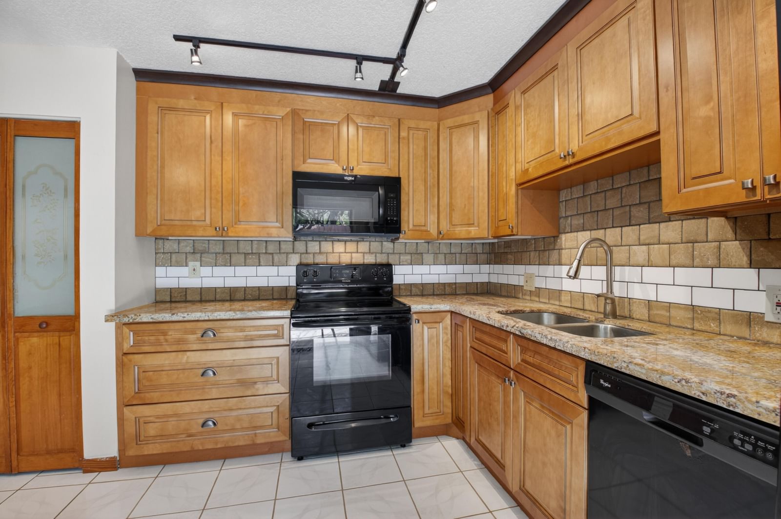 1565 Augusta Circle #103, Delray Beach, FL 33445 photo 5