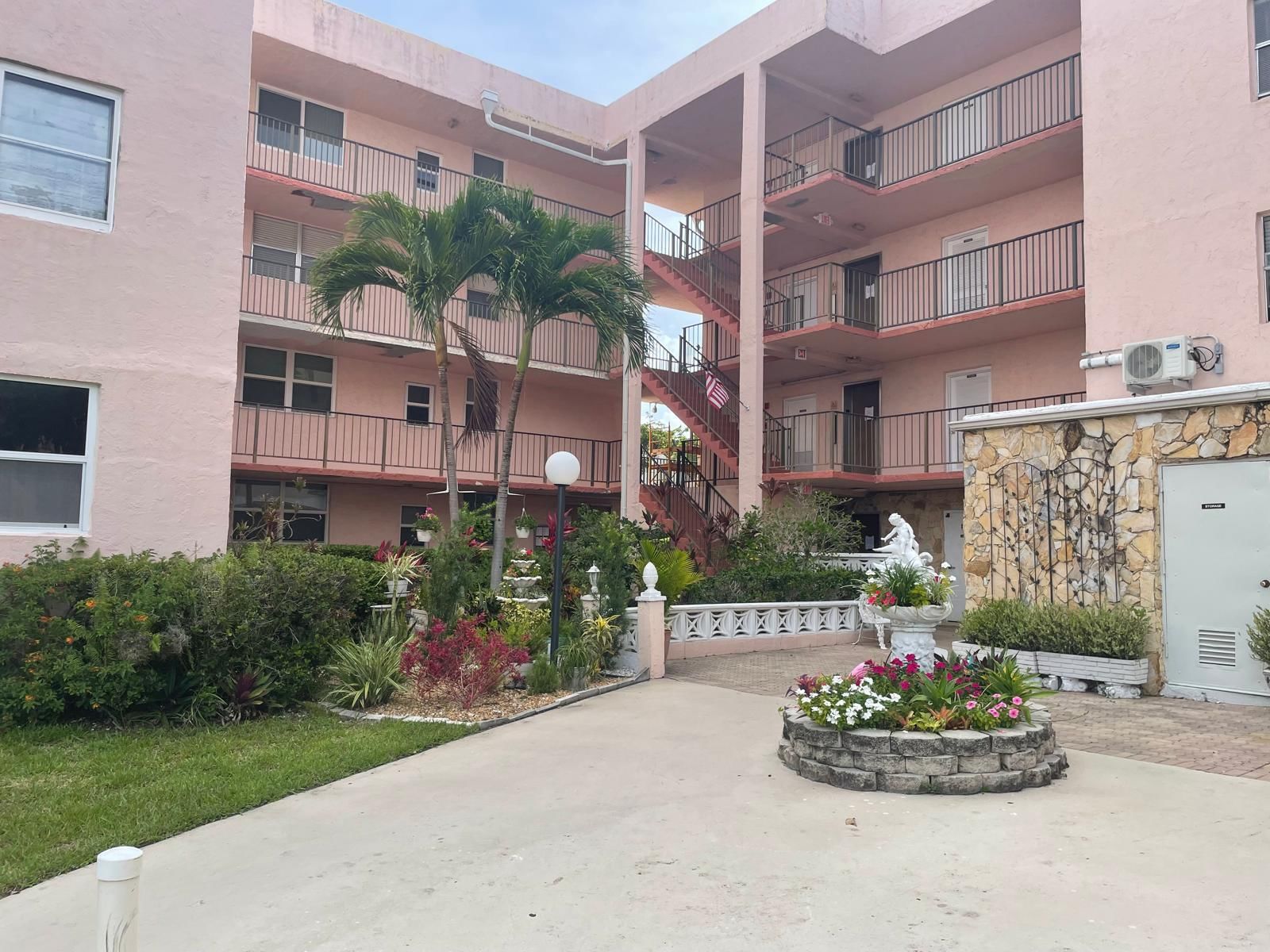 2851 Somerset Drive #111, Oakland Park, FL 33311 photo 3