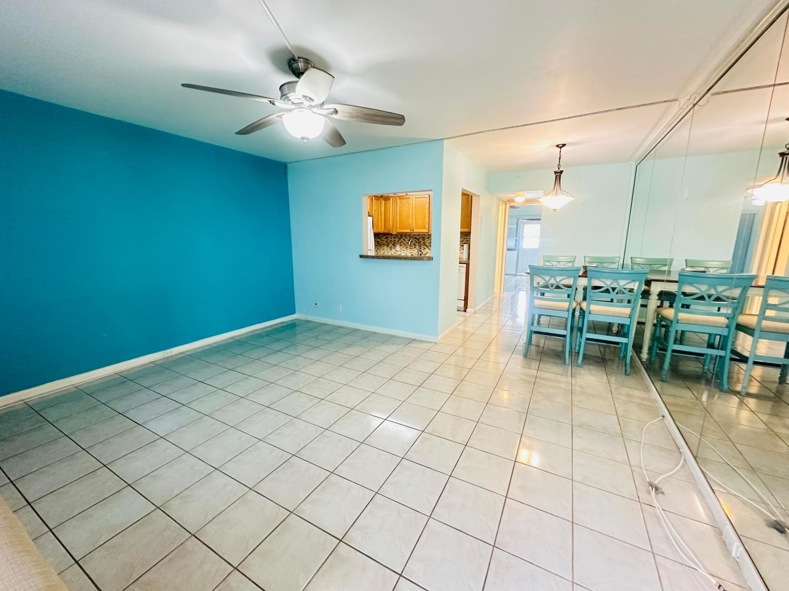86 Markham E, Deerfield Beach, FL 33442 photo 3