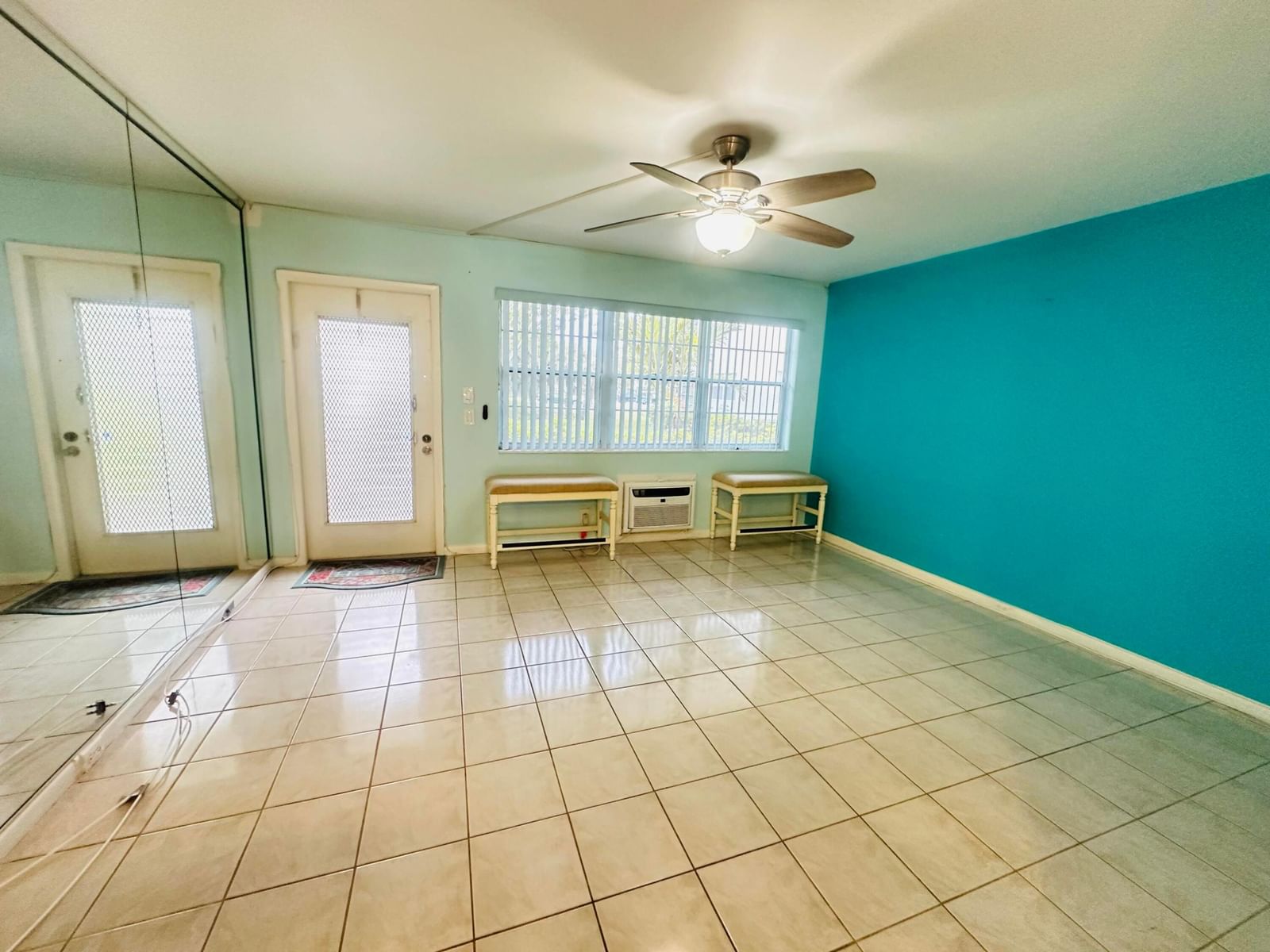 86 Markham E, Deerfield Beach, FL 33442 photo 4