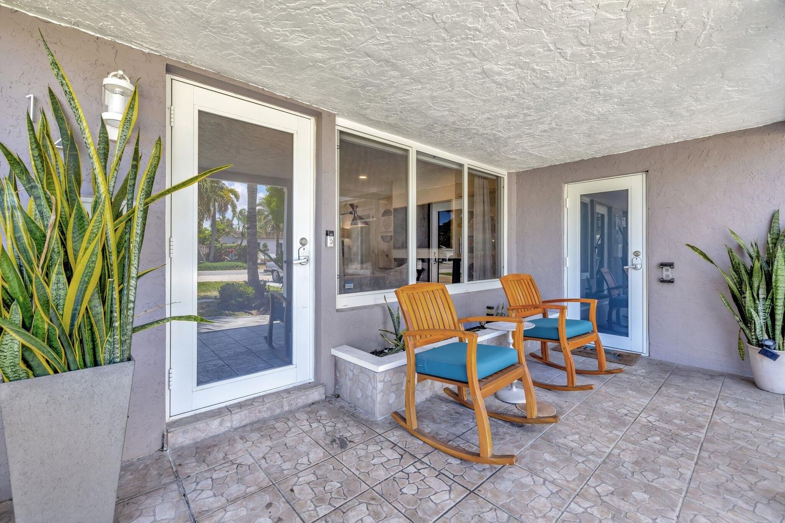 14 NE 26th Court, Wilton Manors, FL 33334 photo 4