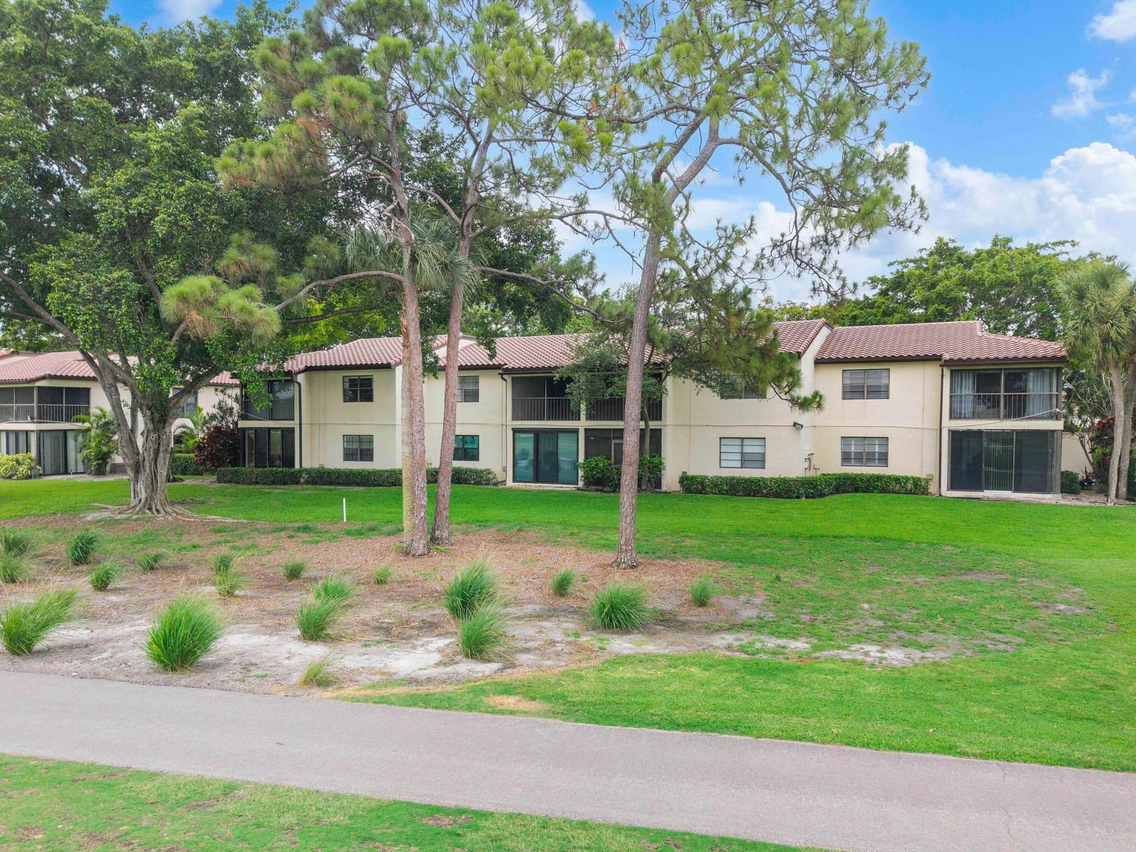 21852 Arriba #6-h, Boca Raton, FL 33433 photo 2