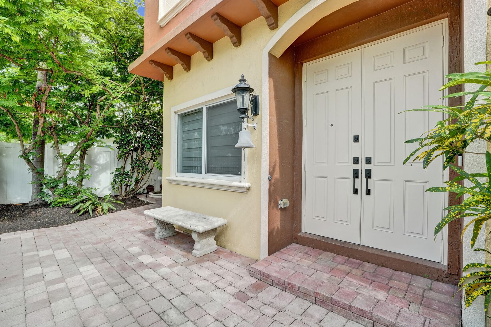 804 NE 7th Street, Fort Lauderdale, FL 33304 photo 2