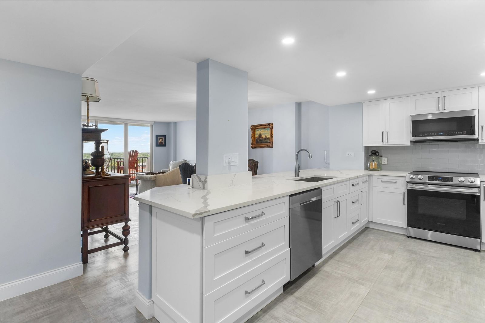 1150 Hillsboro Mile #905, Hillsboro Beach, FL 33062 photo 5