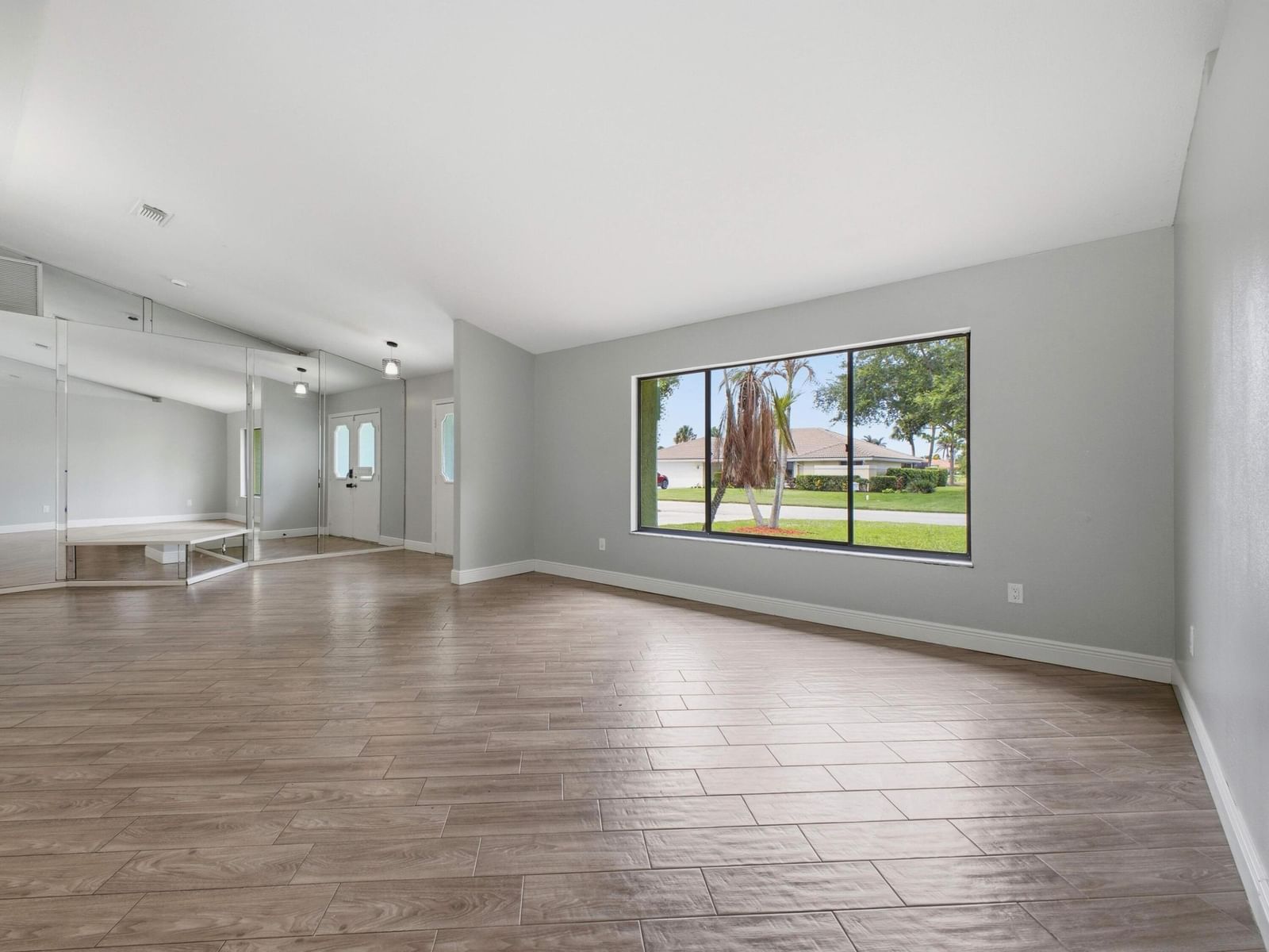 1298 SW Cedar Cove, Port St Lucie, FL 34986 photo 5