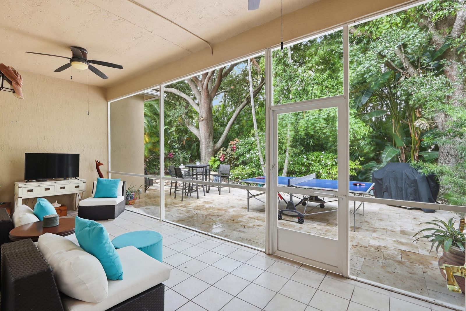 5677 Via De La Plata Circle, Delray Beach, FL 33484 photo 2