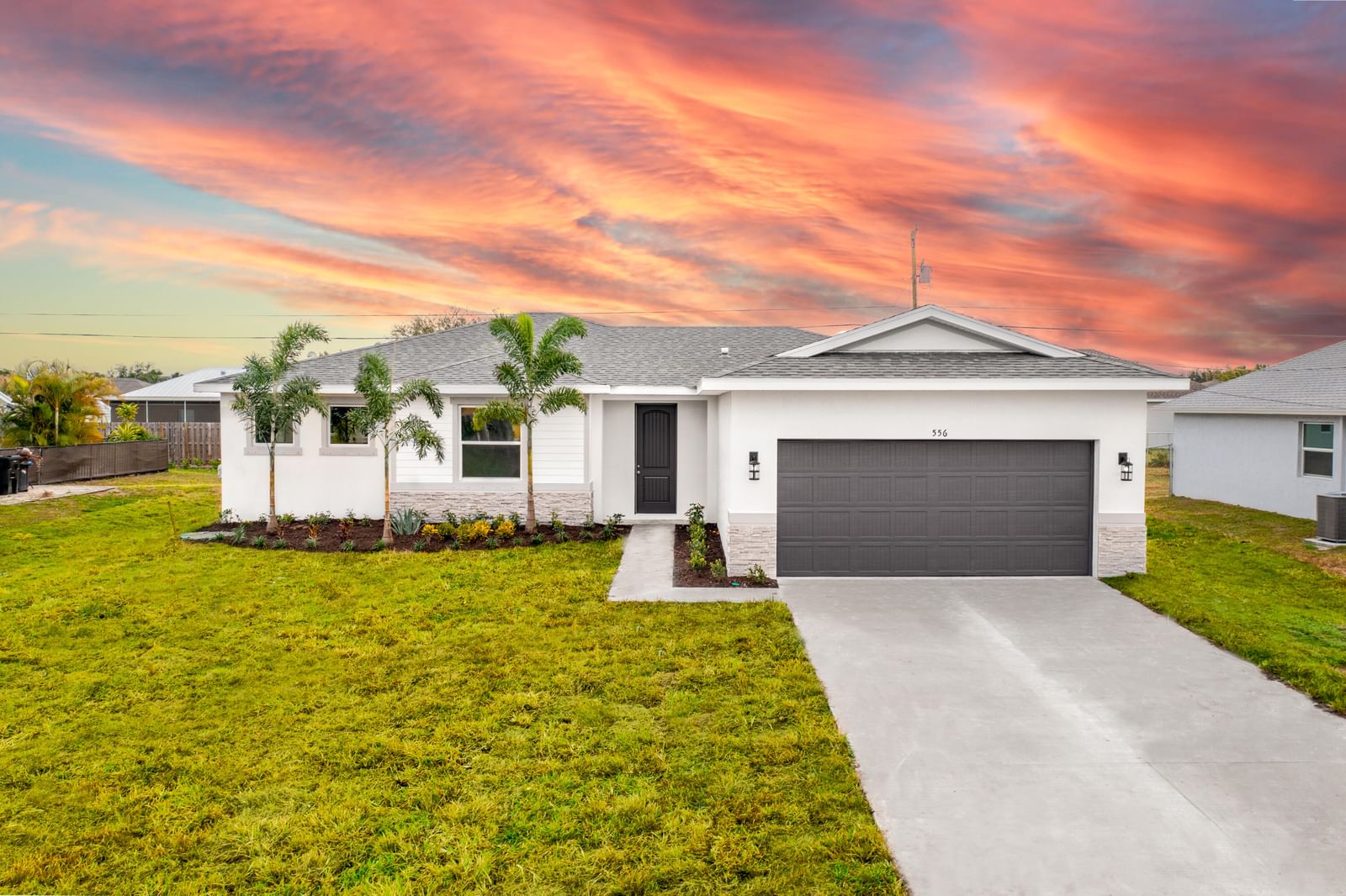 5303 Sunset Boulevard, Fort Pierce, FL 34982 photo 2