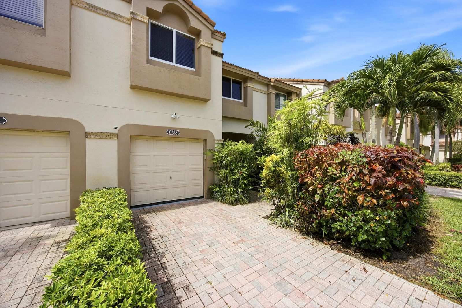 6738 Via Regina, Boca Raton, FL 33433 photo 3