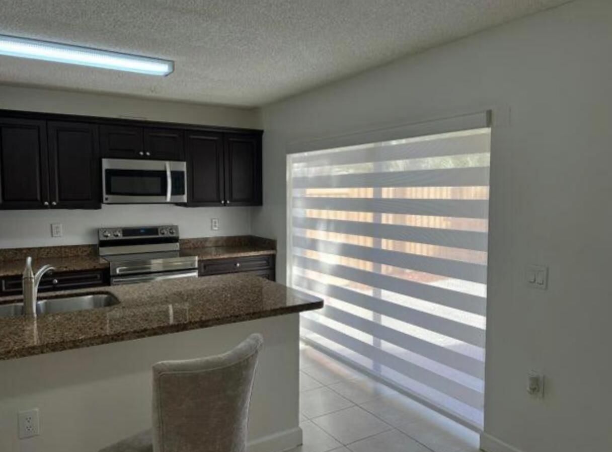 507 Green Springs Place, West Palm Beach, FL 33409 photo 5
