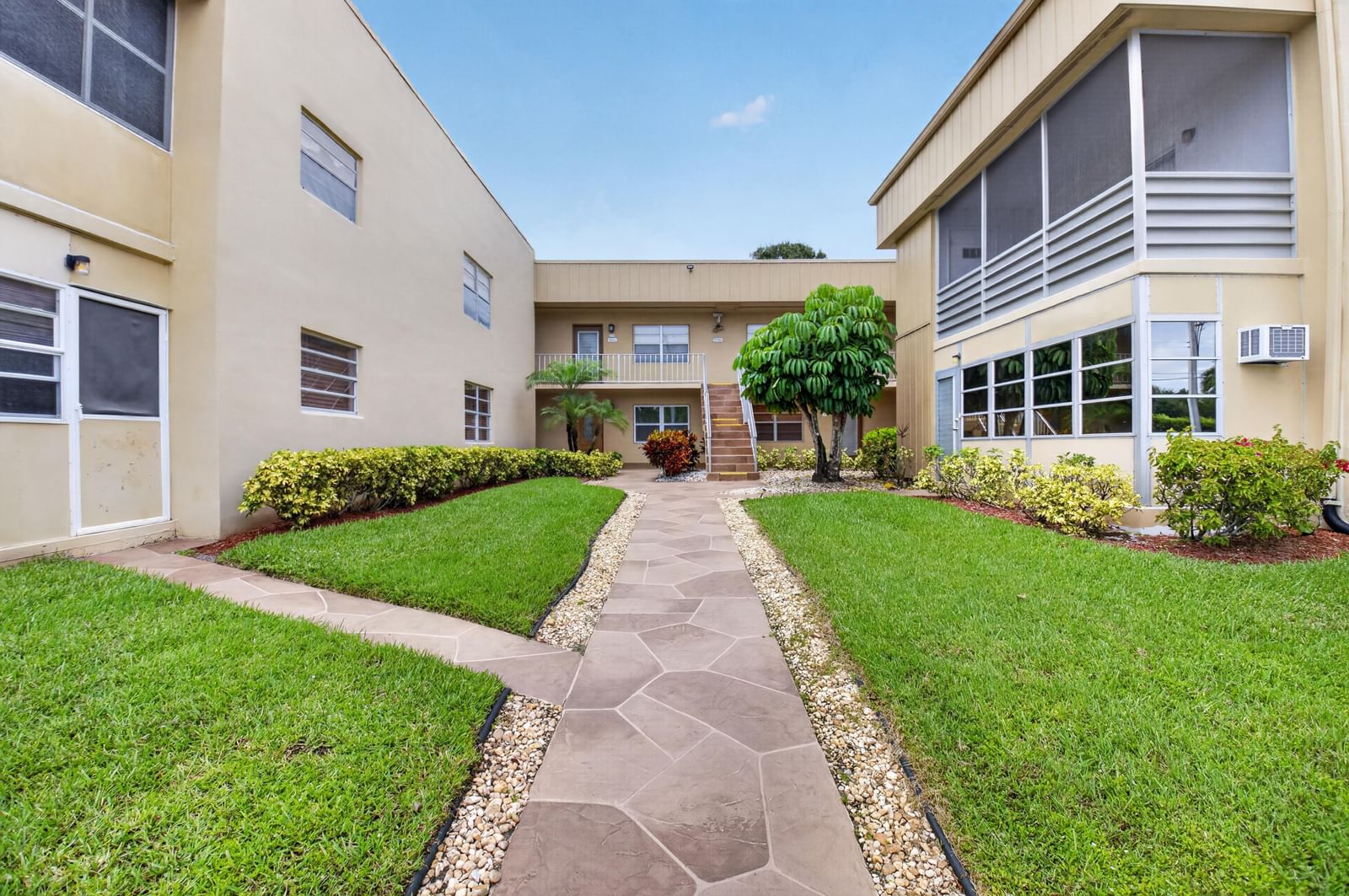 506 E Capri Road #506, Delray Beach, FL 33484 photo 4