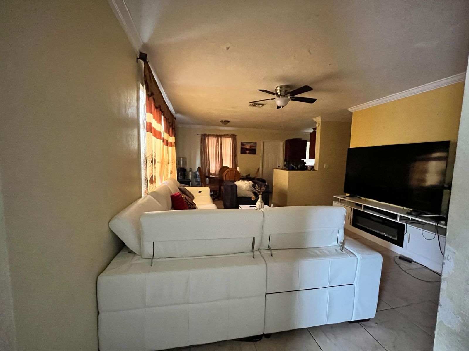 4730 NE 2nd Avenue NE, Deerfield Beach, FL 33064 photo 4