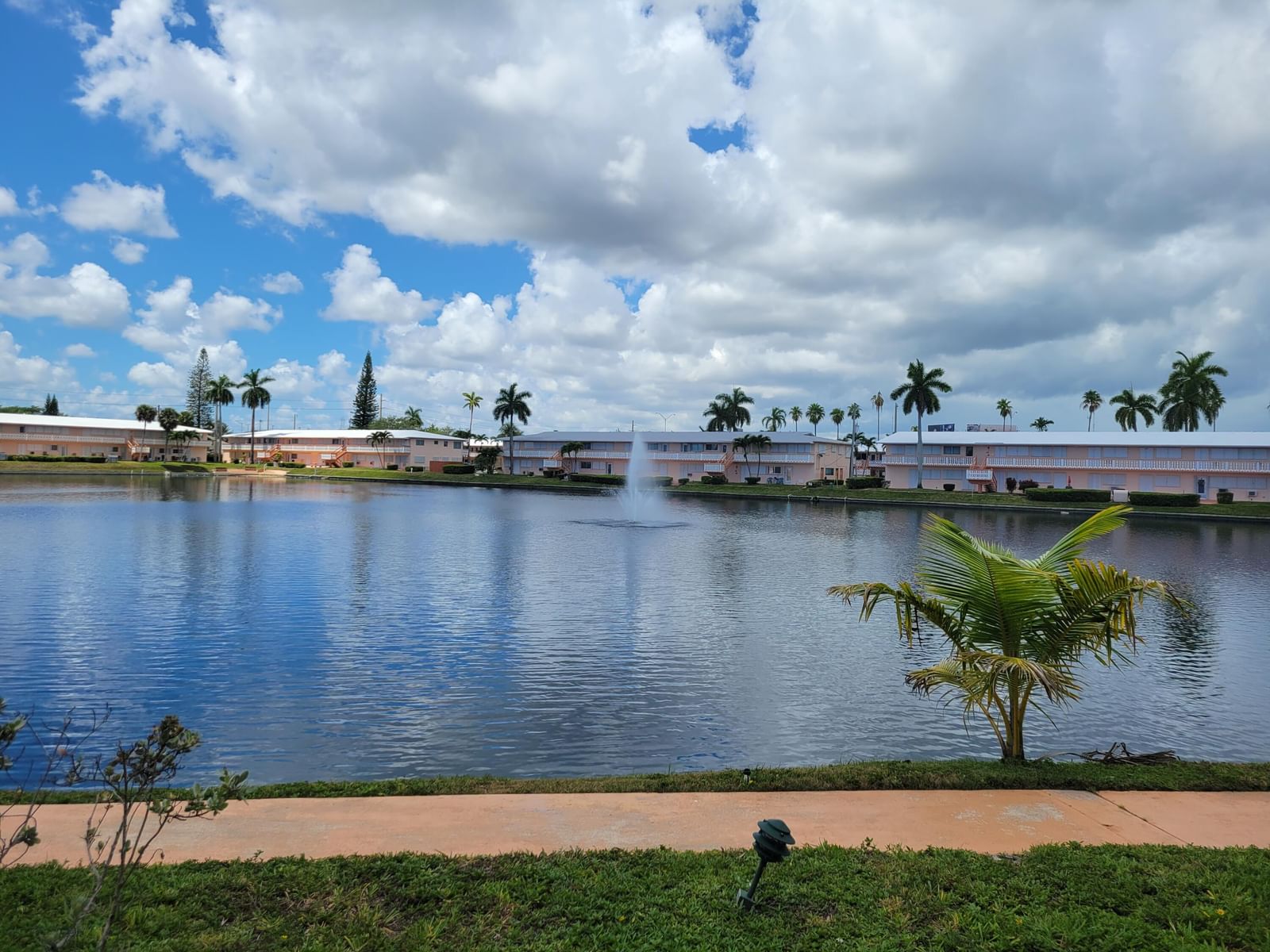 1015 SW 11th Avenue #12k, Hallandale Beach, FL 33009 photo 2