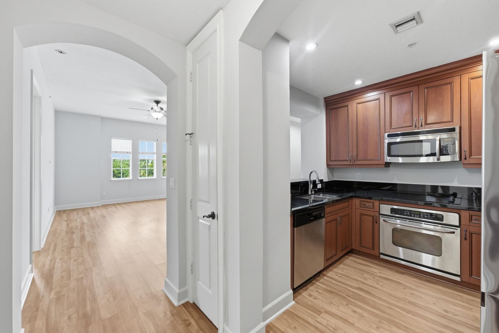 200 NE 2nd Avenue #316, Delray Beach, FL 33444 photo 3