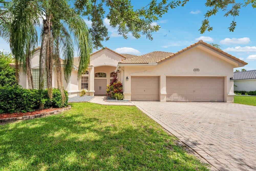 5005 NW 57th Terrace, Coral Springs, FL 33067 photo 2