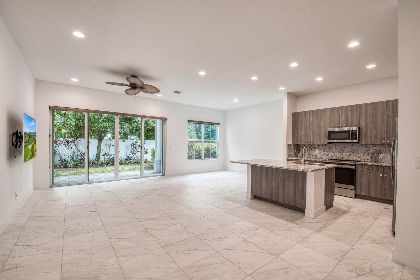 4829 Pointe Midtown Road, Palm Beach Gardens, FL 33418 photo 3
