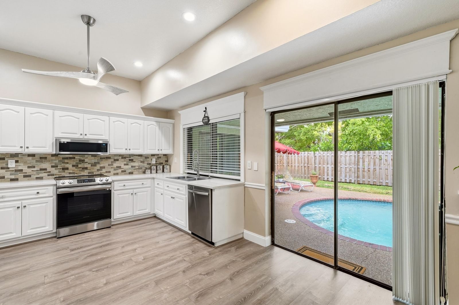 2145 NW 85th Lane, Coral Springs, FL 33071 photo 5