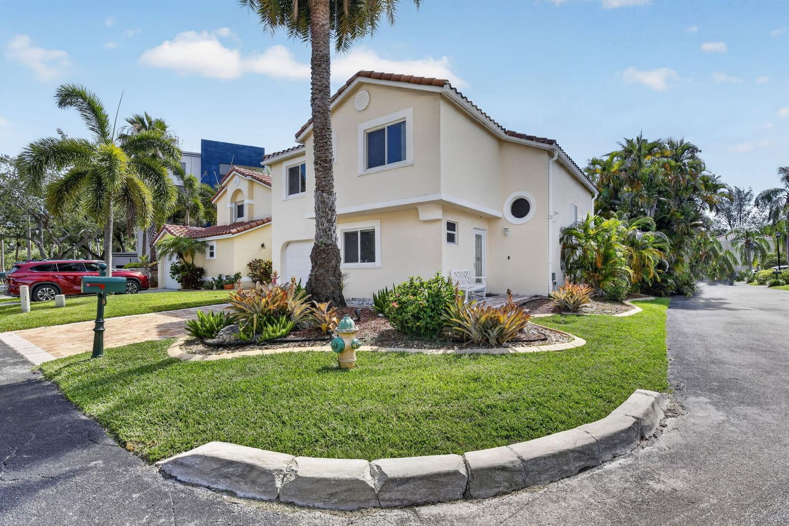 1306 SE 5th Court, Dania Beach, FL 33004 photo 4