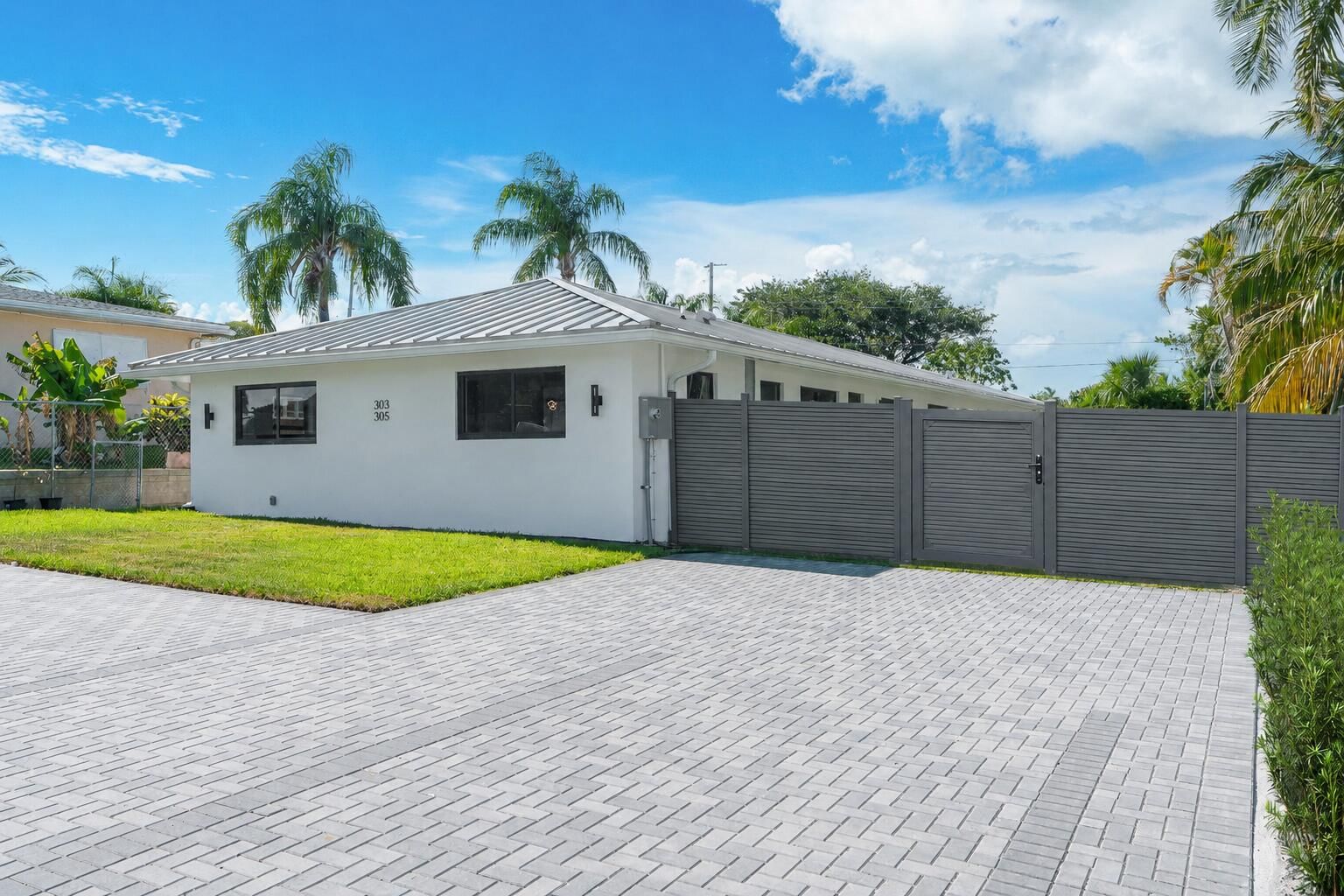 303 De Carie Street, Delray Beach, FL 33444 photo 4