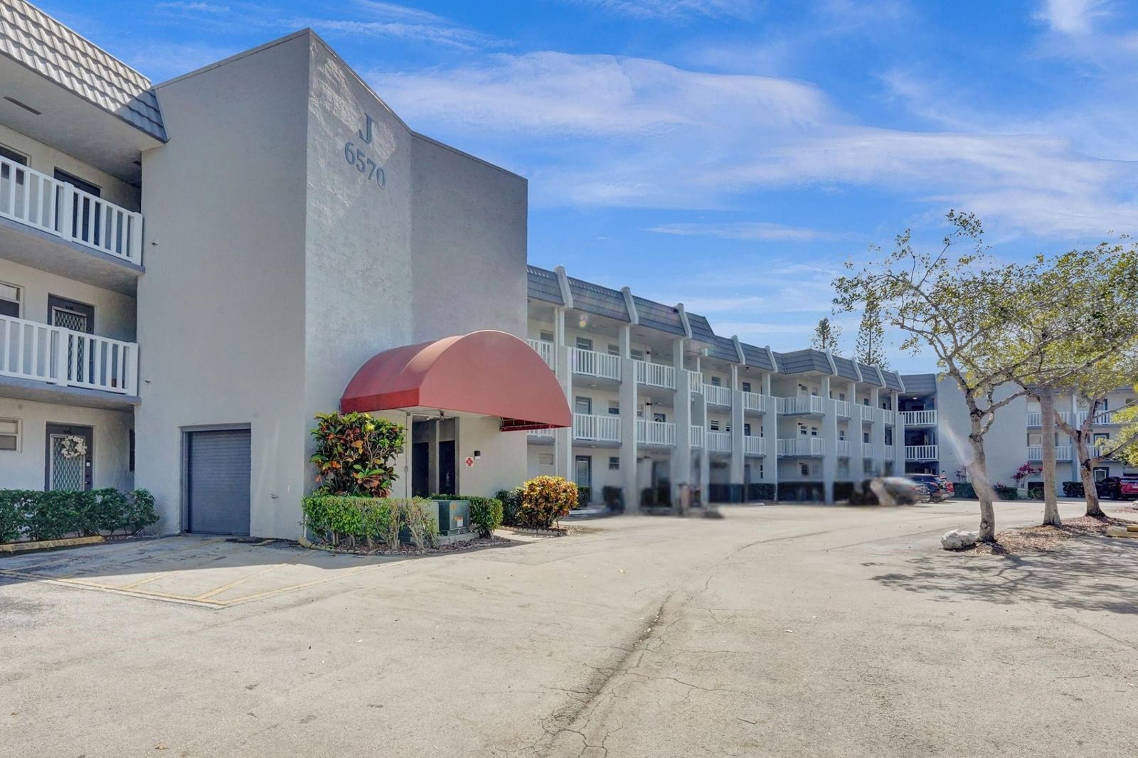 6570 Royal Palm Boulevard #210j, Margate, FL 33063 photo 4
