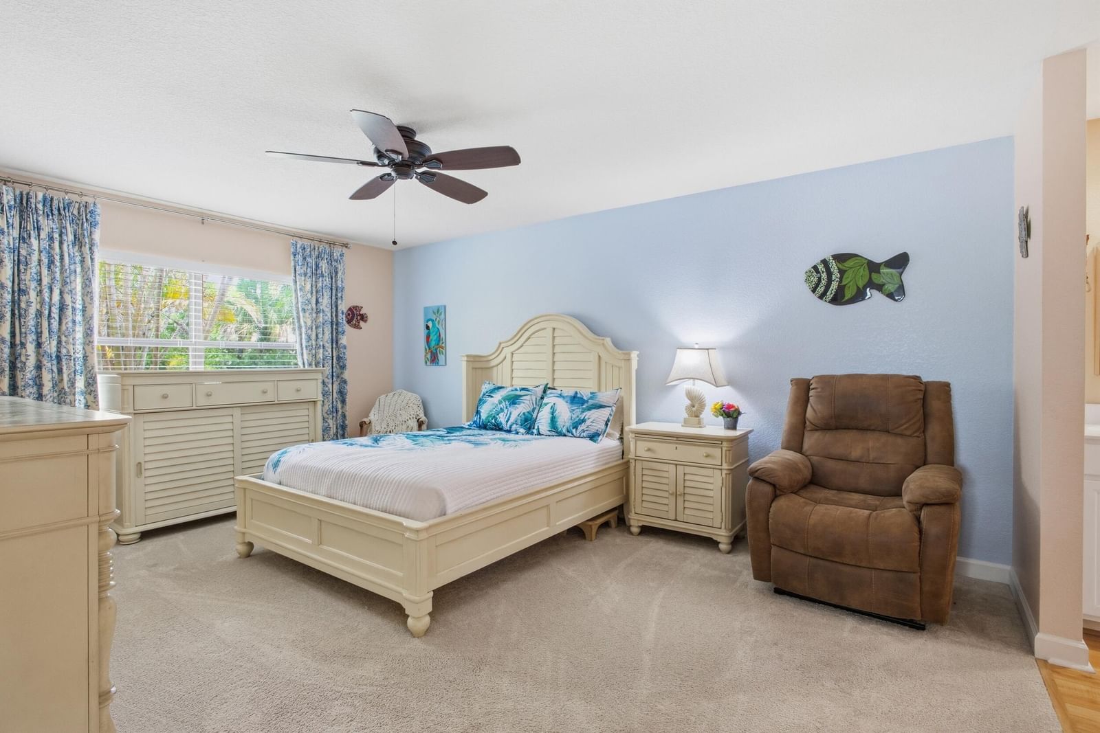 72 Mediterranean Boulevard E, Port St Lucie, FL 34952 photo 4