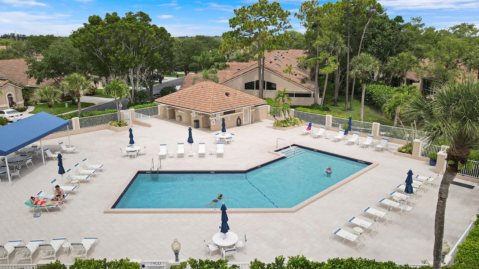 1107 Duncan Circle #102, Palm Beach Gardens, FL 33418 photo 2